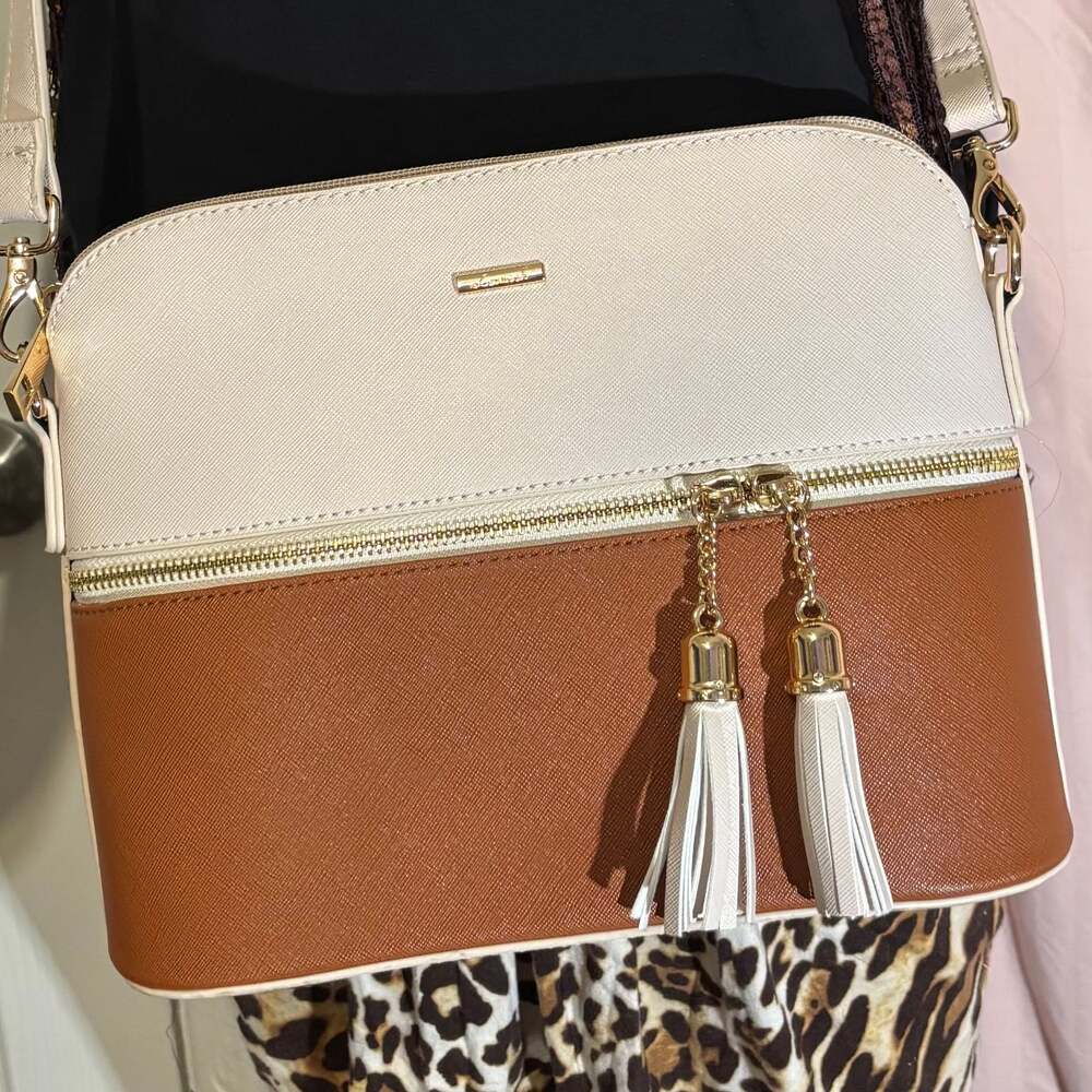 Lovevook Two-Tone Tassel Crossbody Bag